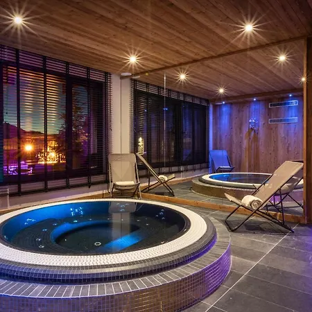 Carte Blanche Cullinan Chalet Val Thorens