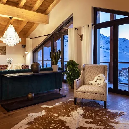 Carte Blanche Cullinan * Val Thorens